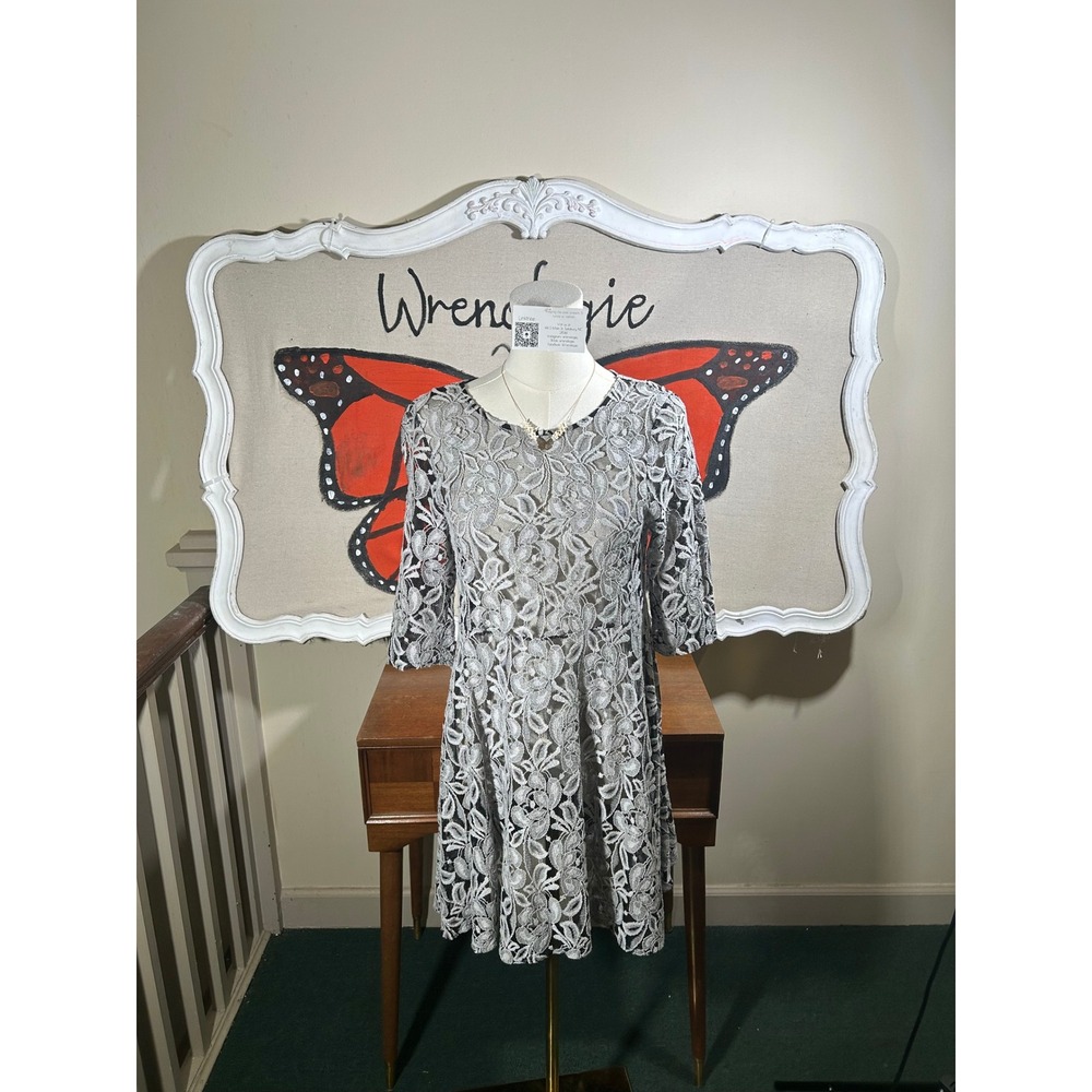 Free People Silver Black Floral Lace Mini Dress Scoop Neck Elbow Sleeve Small